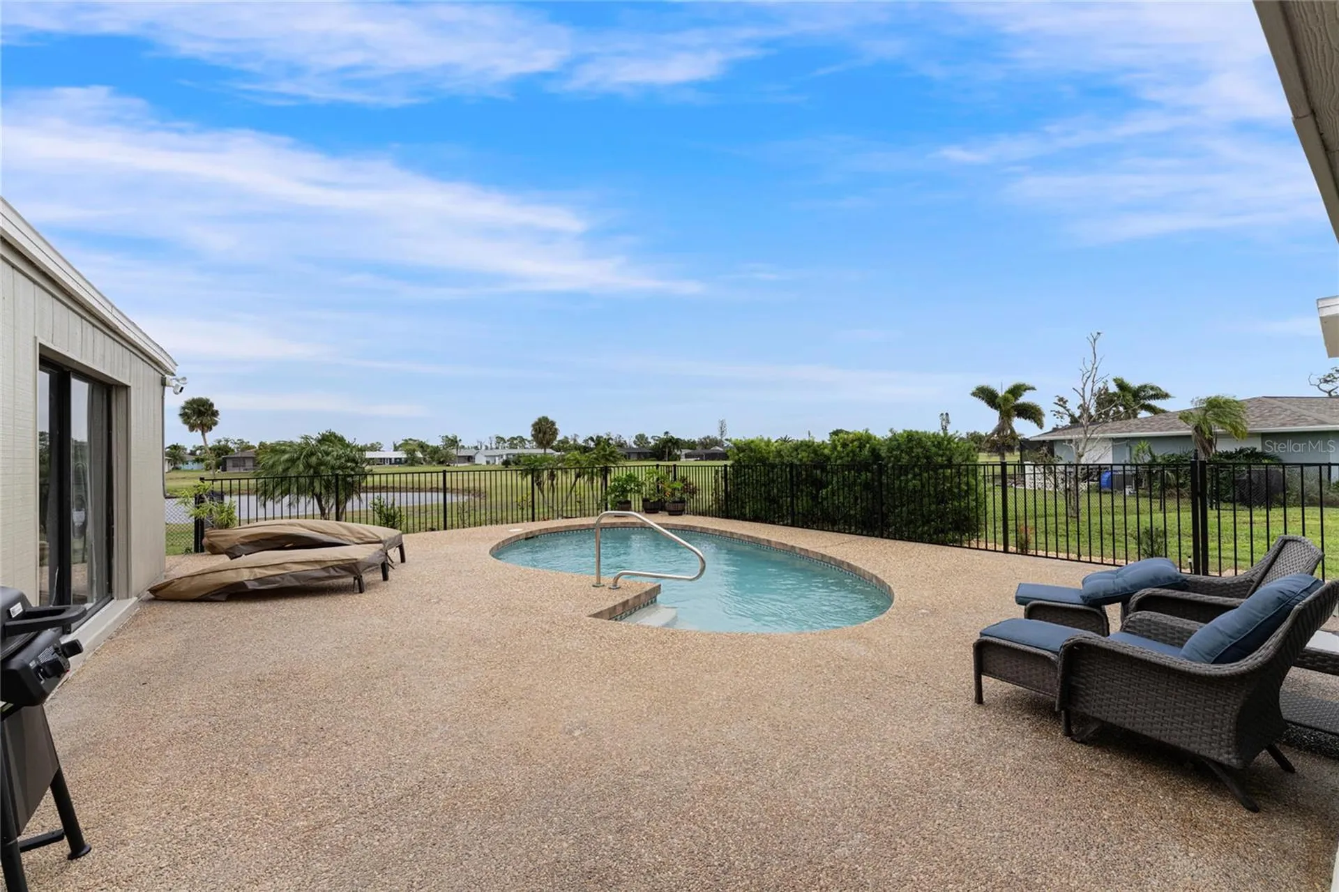 88 Oakland Hills Place Rotonda West FL 33947