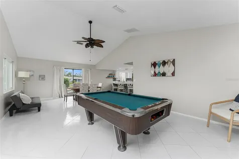 88 Oakland Hills Place Rotonda West FL 33947