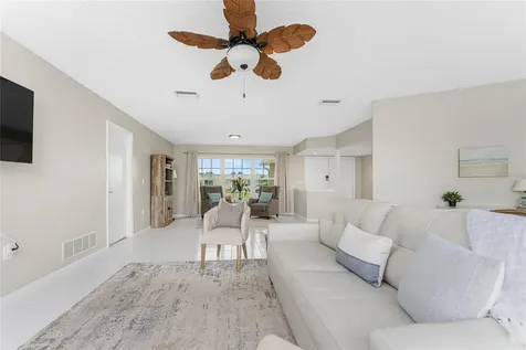 88 Oakland Hills Place Rotonda West FL 33947
