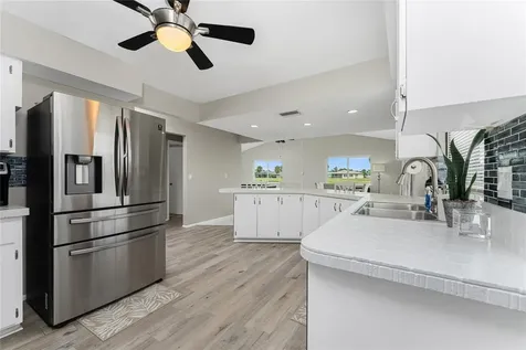 88 Oakland Hills Place Rotonda West FL 33947