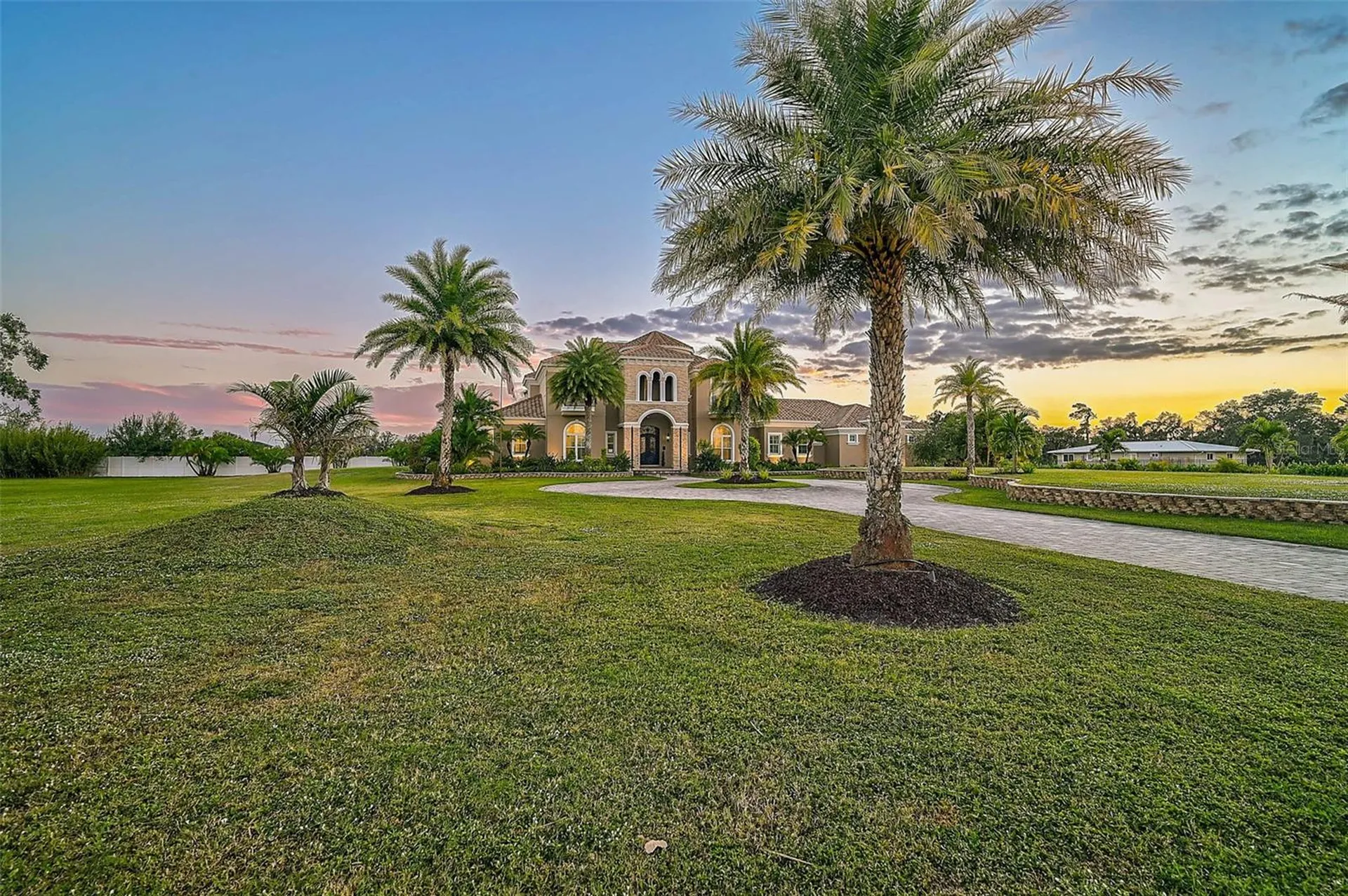 6722 Hawkins Road Sarasota FL 34241