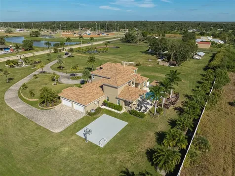 6722 Hawkins Road Sarasota FL 34241