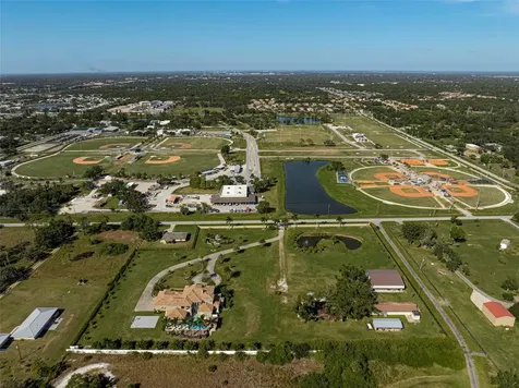 6722 Hawkins Road Sarasota FL 34241