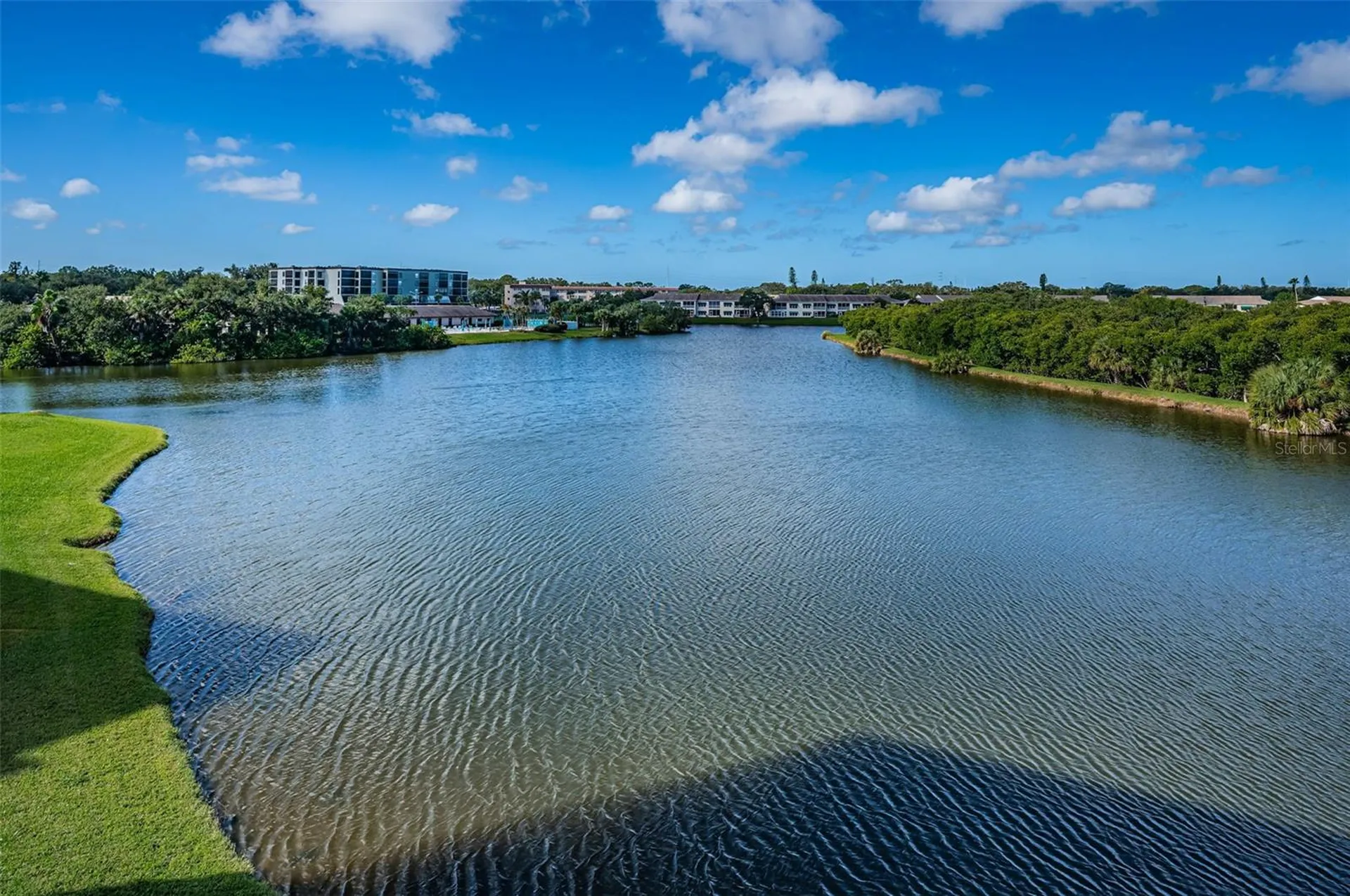 6450 Shoreline Drive St Petersburg FL 33708