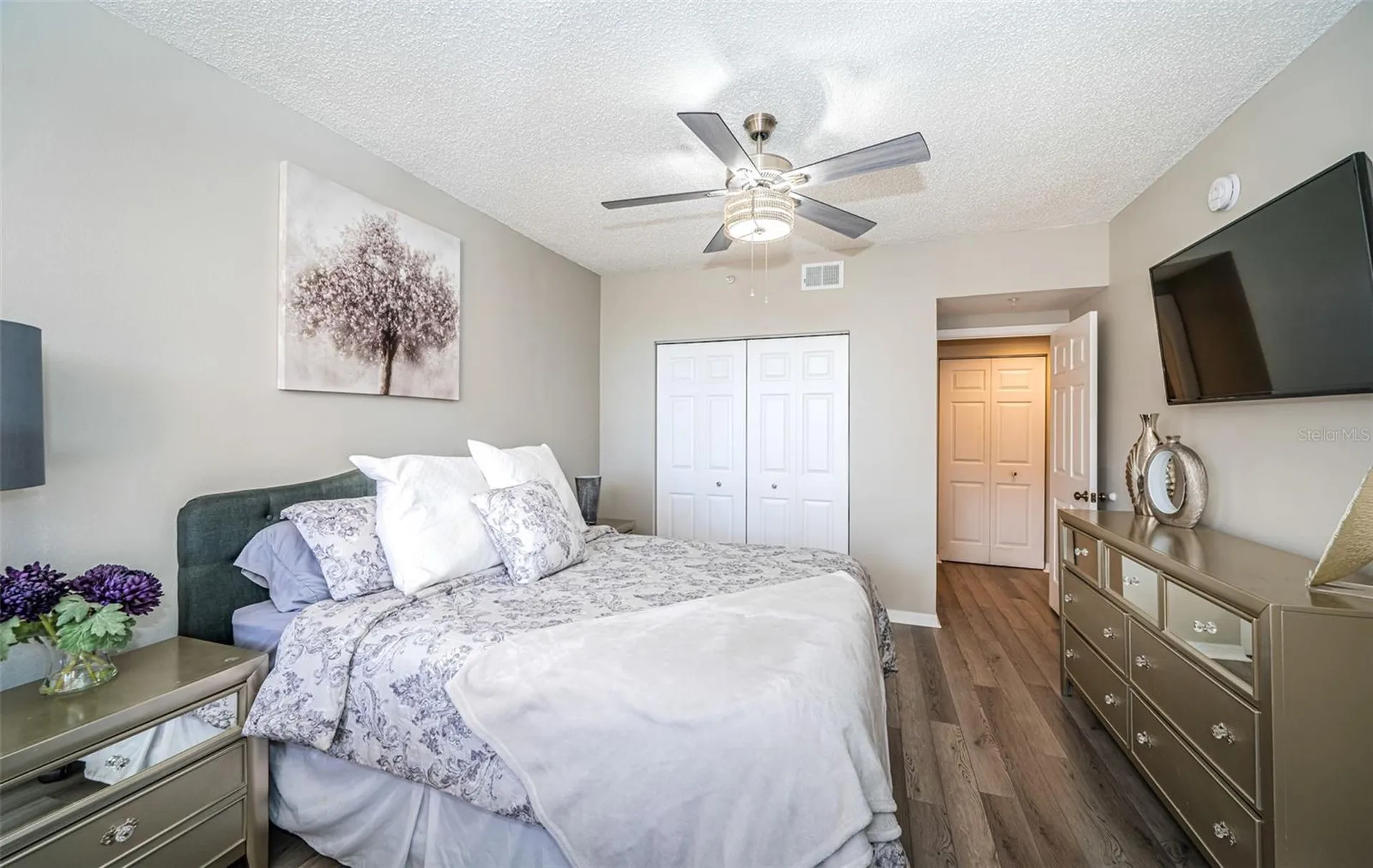 6450 Shoreline Drive St Petersburg FL 33708
