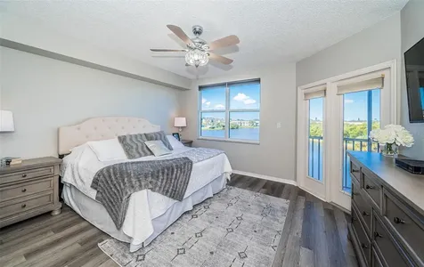 6450 Shoreline Drive St Petersburg FL 33708