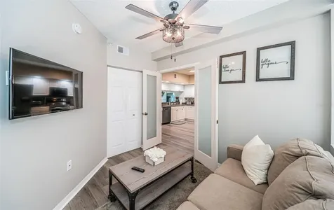 6450 Shoreline Drive St Petersburg FL 33708