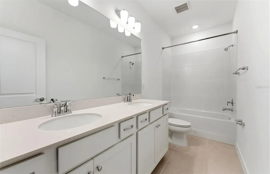 5282 Wolf Creek Drive Apollo Beach FL 33572