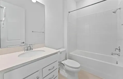 5282 Wolf Creek Drive Apollo Beach FL 33572