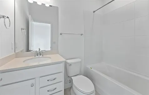 5282 Wolf Creek Drive Apollo Beach FL 33572