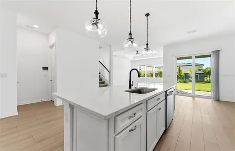 5282 Wolf Creek Drive Apollo Beach FL 33572
