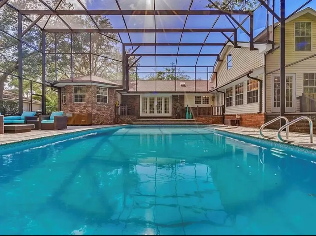 201 S Sweetwater Cove Boulevard Longwood FL 32779