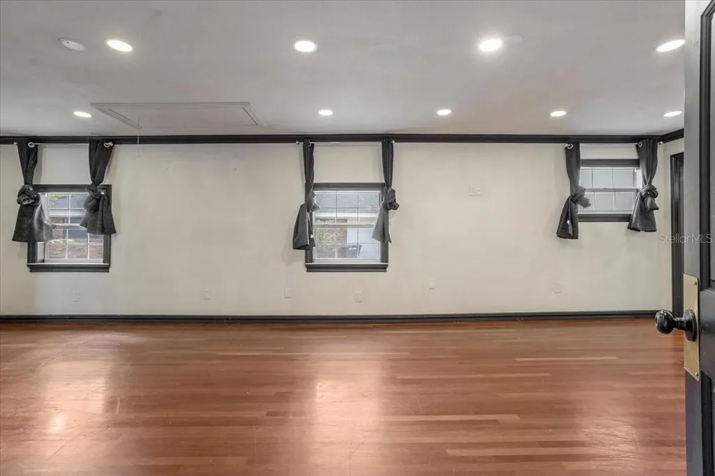 201 S Sweetwater Cove Boulevard Longwood FL 32779