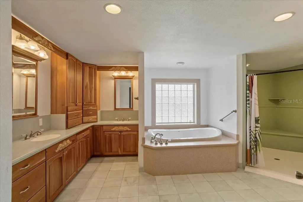 201 S Sweetwater Cove Boulevard Longwood FL 32779