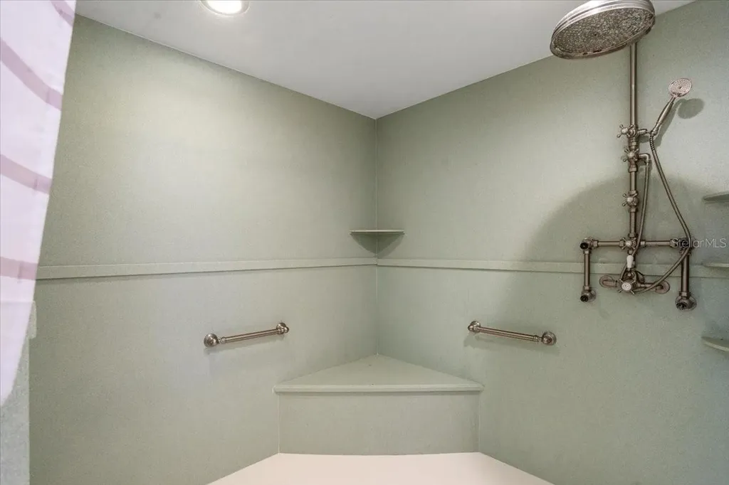 201 S Sweetwater Cove Boulevard Longwood FL 32779
