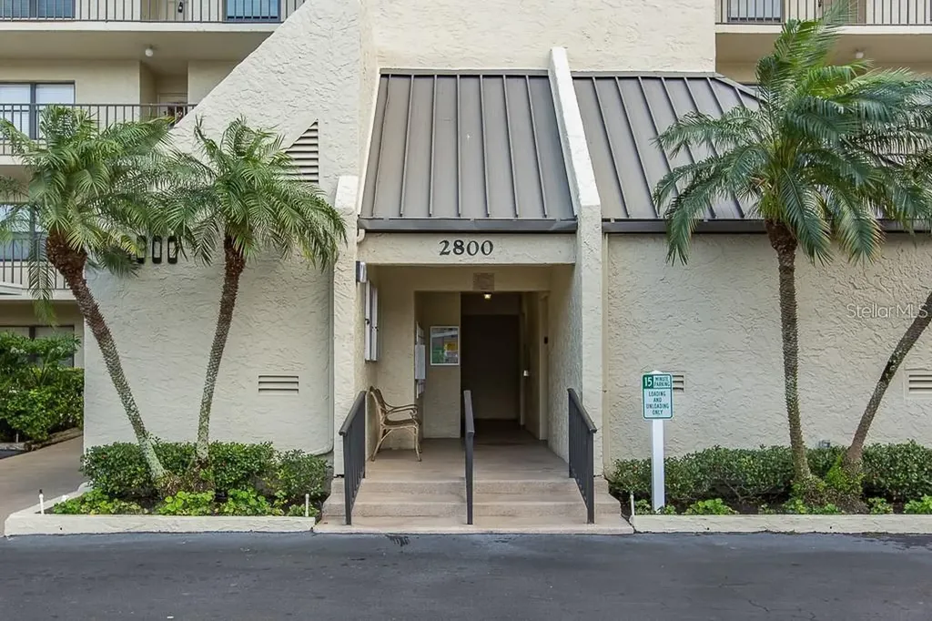 2800 Cove Cay Drive Clearwater FL 33760