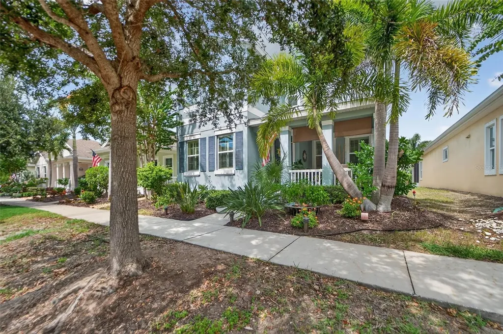 623 Winterside Drive Apollo Beach FL 33572