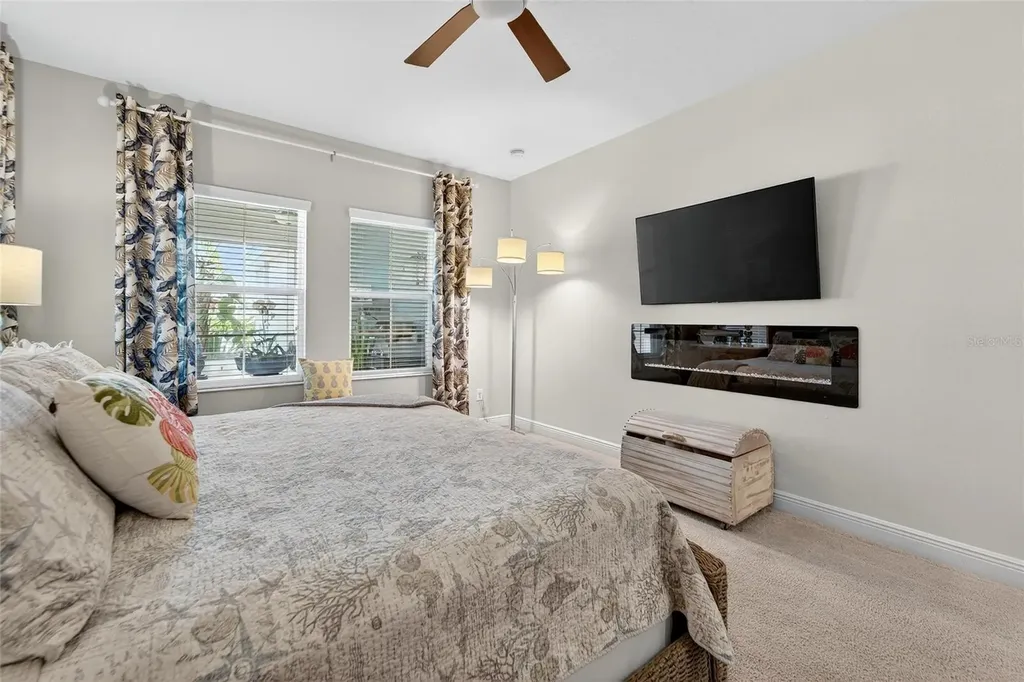 623 Winterside Drive Apollo Beach FL 33572