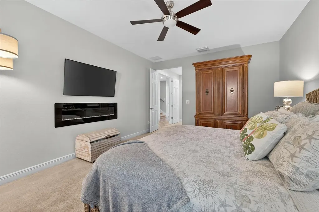 623 Winterside Drive Apollo Beach FL 33572