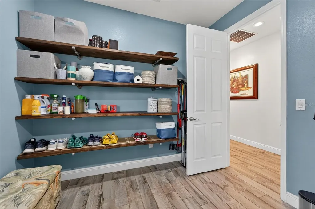 623 Winterside Drive Apollo Beach FL 33572