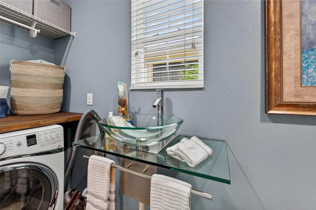 623 Winterside Drive Apollo Beach FL 33572