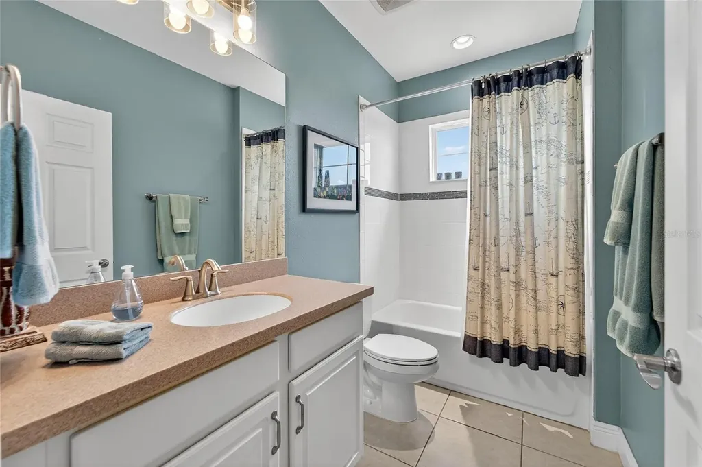 623 Winterside Drive Apollo Beach FL 33572