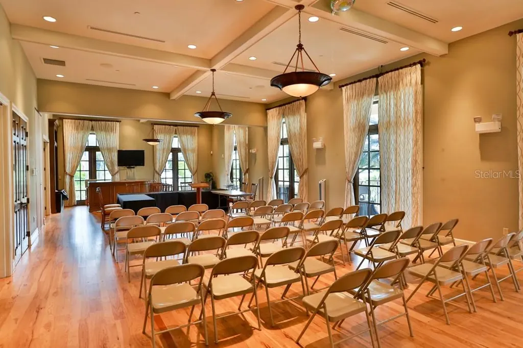 623 Winterside Drive Apollo Beach FL 33572