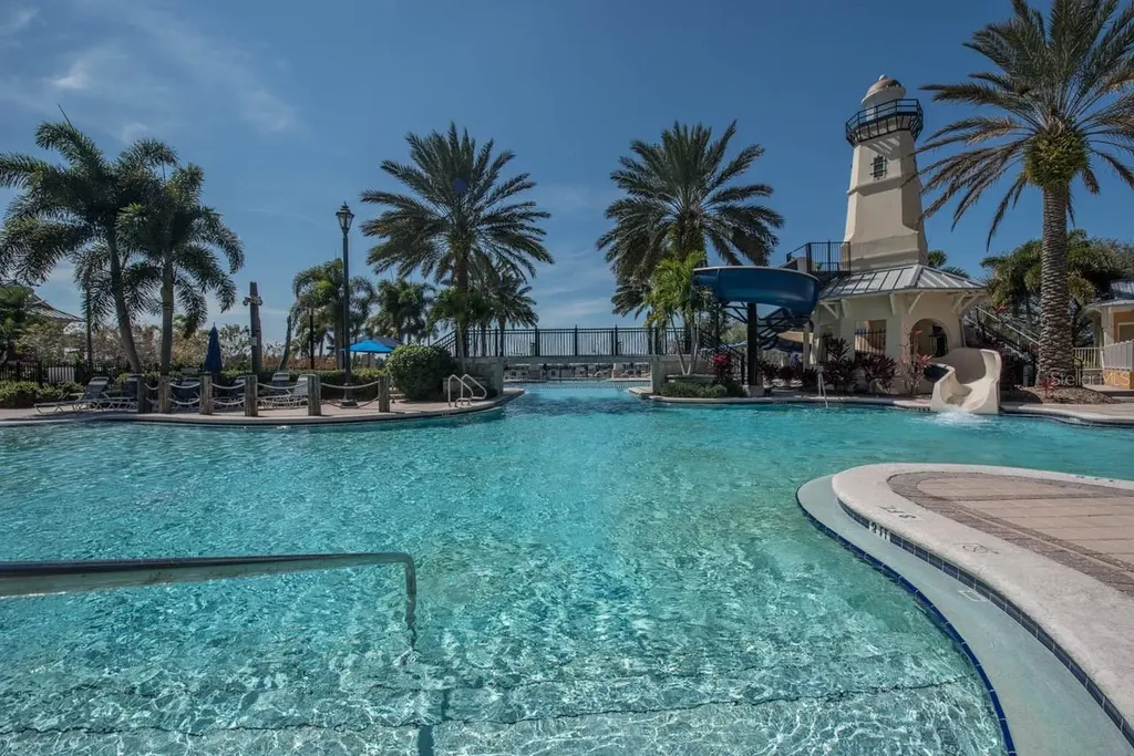 623 Winterside Drive Apollo Beach FL 33572