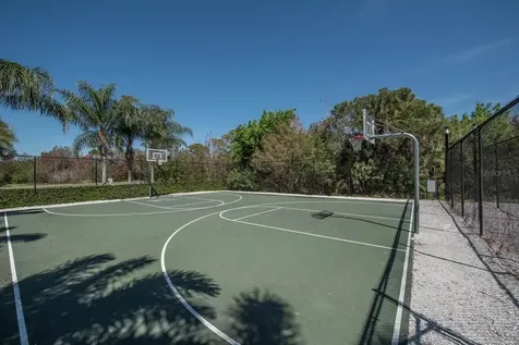 623 Winterside Drive Apollo Beach FL 33572