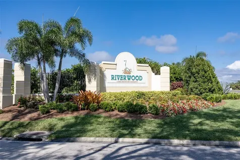 2676 Wax Myrtle Court Port Charlotte FL 33953
