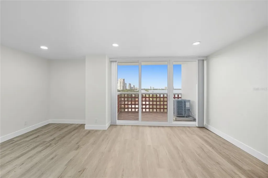 4015 Bayshore Boulevard Tampa FL 33611