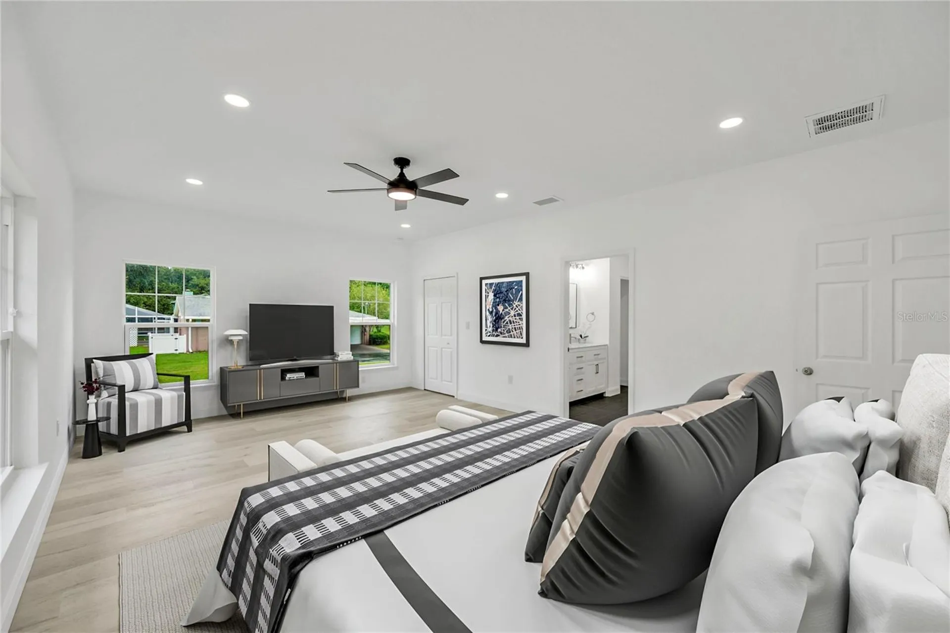12484 Green Oak Lane Dade City FL 33525