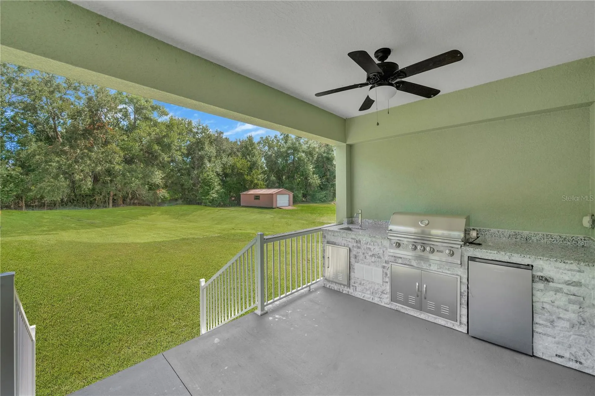 12484 Green Oak Lane Dade City FL 33525