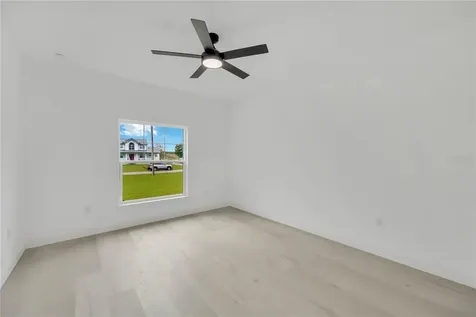 12484 Green Oak Lane Dade City FL 33525