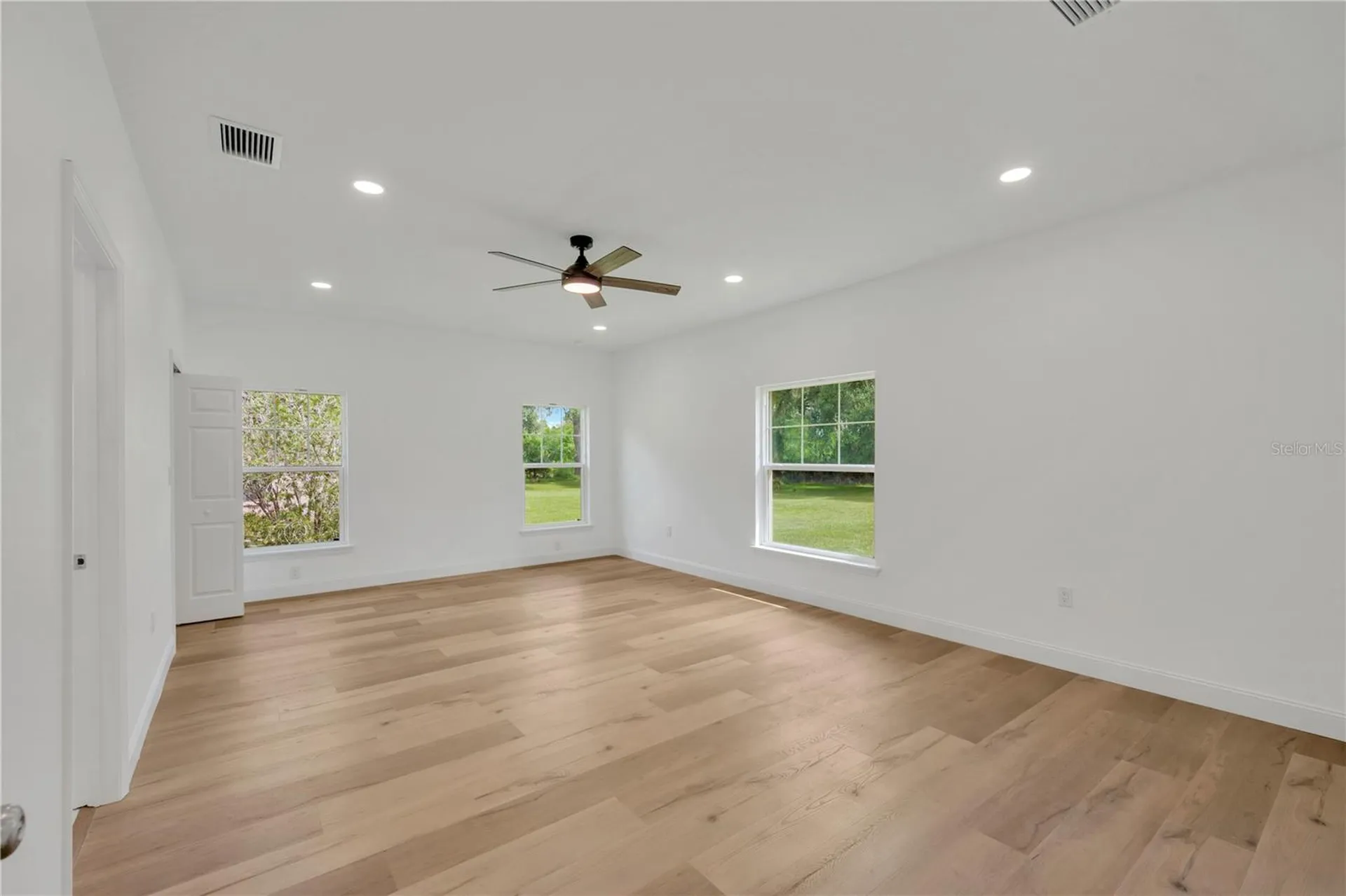 12500 Green Oak Lane Dade City FL 33525