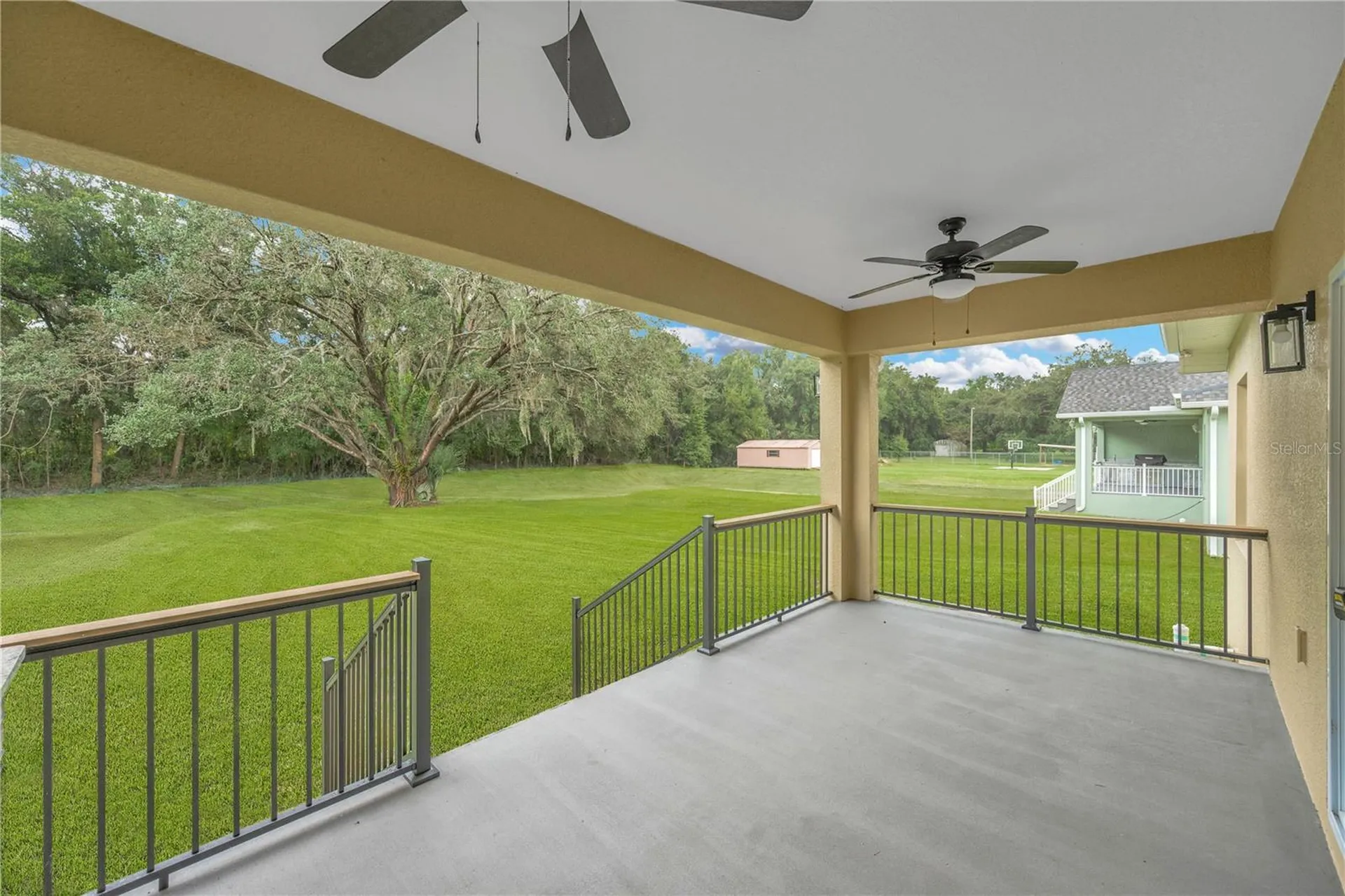 12500 Green Oak Lane Dade City FL 33525