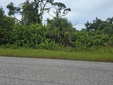 13381 Amaryllis Circle Port Charlotte FL 33981