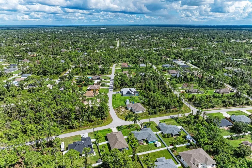 1139164804, 1139164805 Foxglove Avenue North Port FL 34288