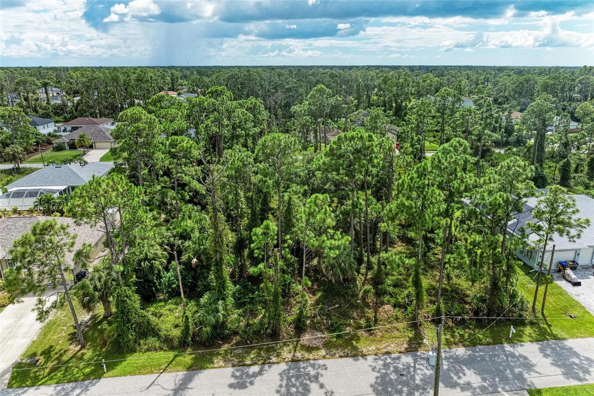 1139164804, 1139164805 Foxglove Avenue North Port FL 34288