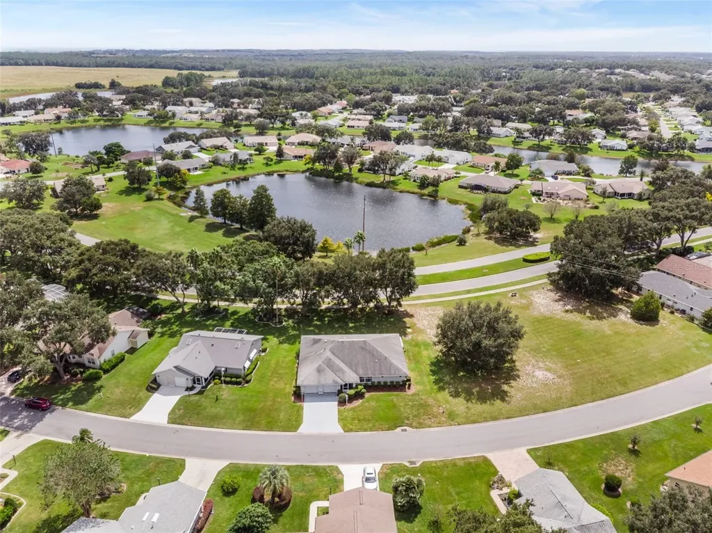 5606 Laver Street Leesburg FL 34748