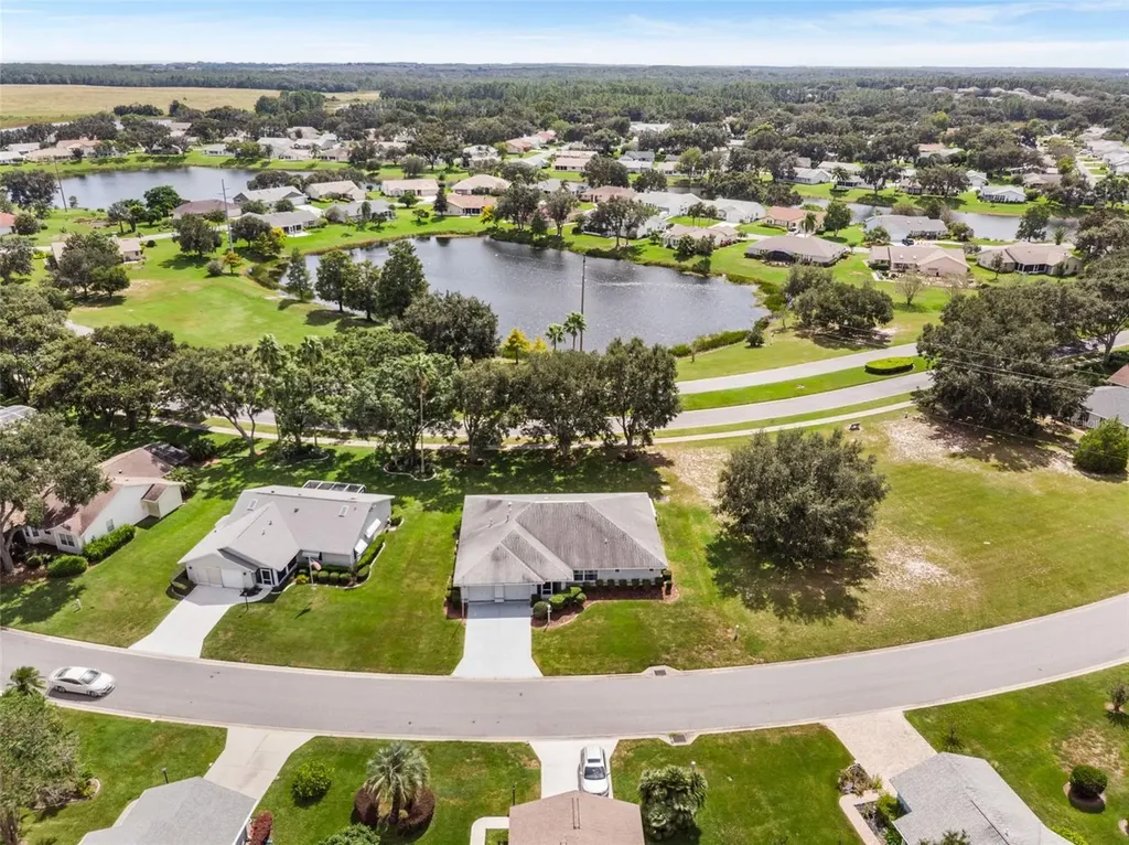 5606 Laver Street Leesburg FL 34748