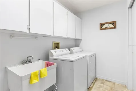 5606 Laver Street Leesburg FL 34748
