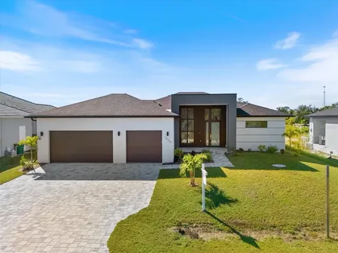 10123 Boylston Street Port Charlotte FL 33981