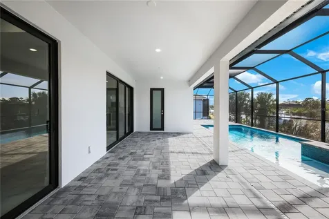 10123 Boylston Street Port Charlotte FL 33981