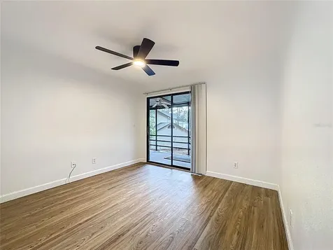 1736 Foxhall Circle Kissimmee FL 34741