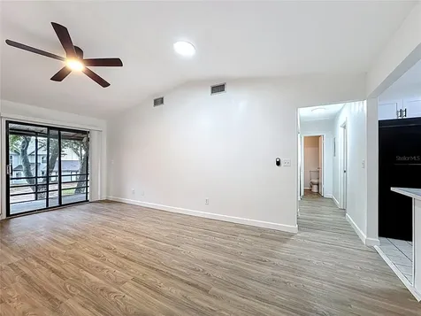 1736 Foxhall Circle Kissimmee FL 34741