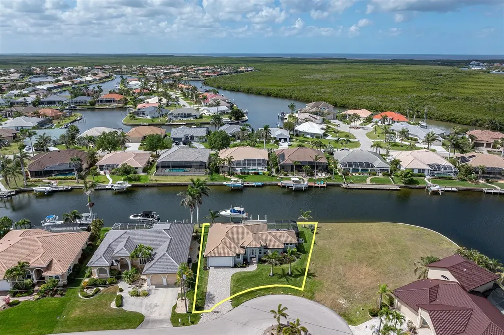 571 Port Bendres Drive Punta Gorda FL 33950