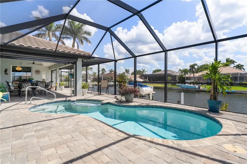 571 Port Bendres Drive Punta Gorda FL 33950