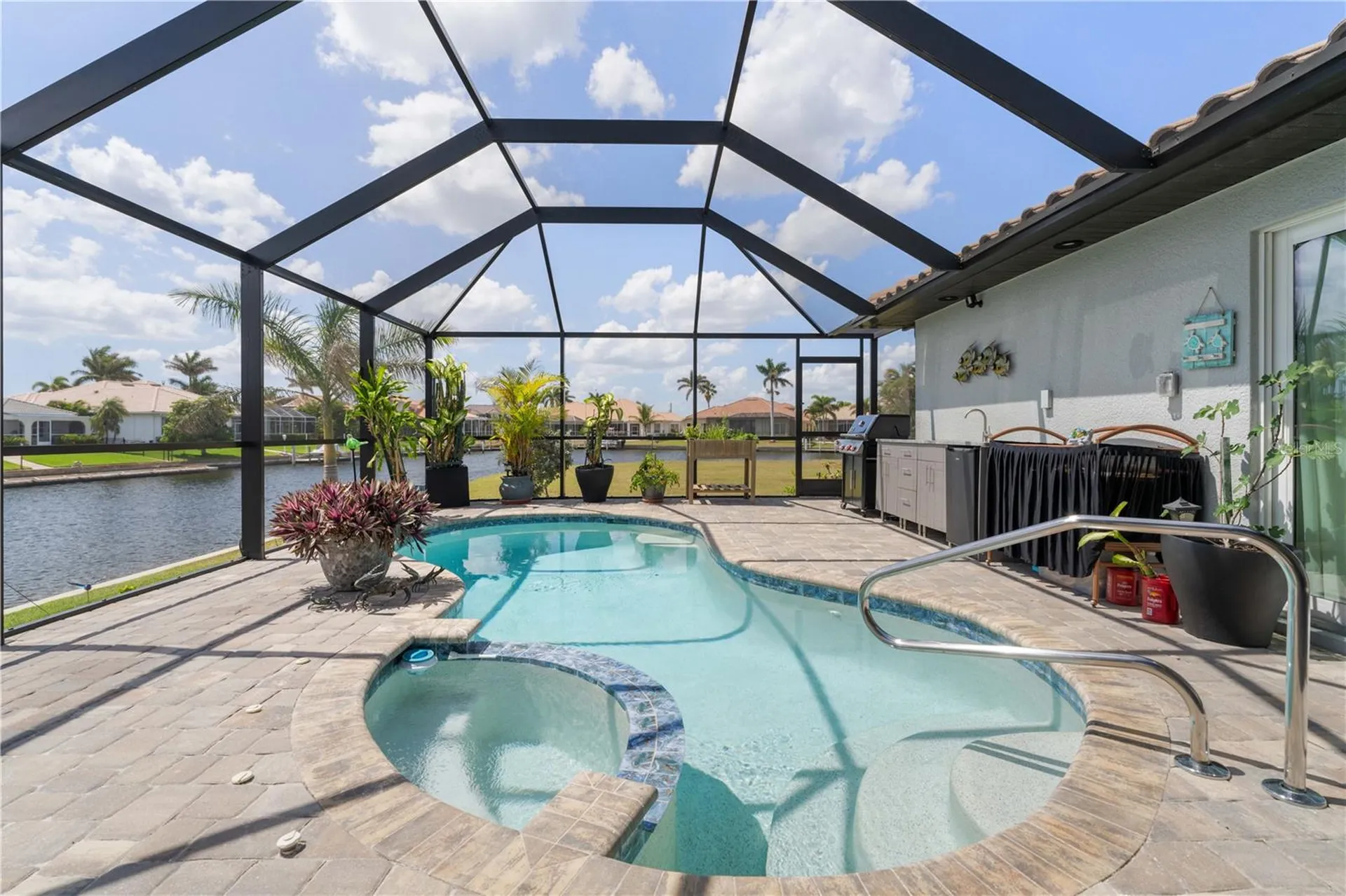 571 Port Bendres Drive Punta Gorda FL 33950