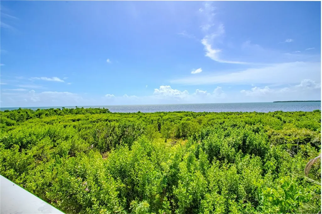 500 Burton Drive Tavernier FL 33070